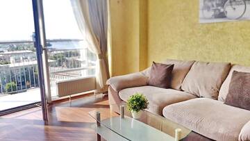 Апартаменты Делюкс с 1 спальней и балконом, вид на реку в  Most City Apart-Hotel